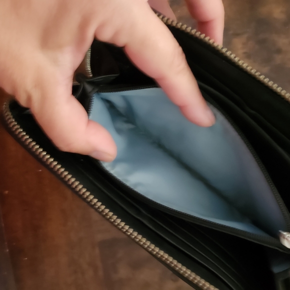 Coach Zoe Signature C zip-around continental clutch wallet - Picture 6 of 6